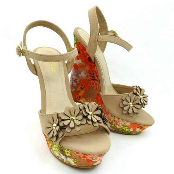 Bamboo Floral High Heel Platform Wedge Sandal - Picture 2 of 8